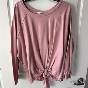 Comfy Rose Sweatshirt w/Knot